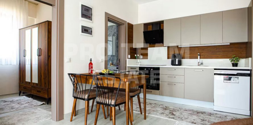 Квартира  2-х ком. в Кепезе, Анталья, Турция №192395