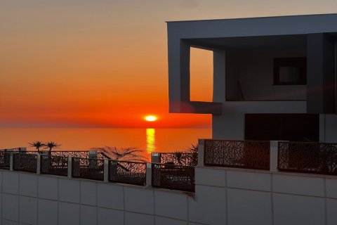 Продажа квартиры  в Айвансарае, Стамбуле, Турция 5 комн., 310м2, №192387 – фото 13