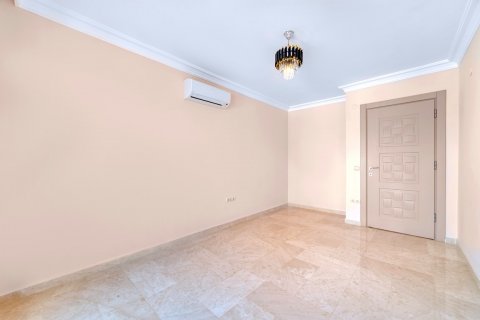 آپارتمان در  Kestel ، ترکیه 230 متر مربع.  شماره 207354 - 13