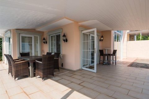 Продажа виллы в Тепе, Аланье, Анталье, Турция 5 комн., 280м2, №208098 – фото 11