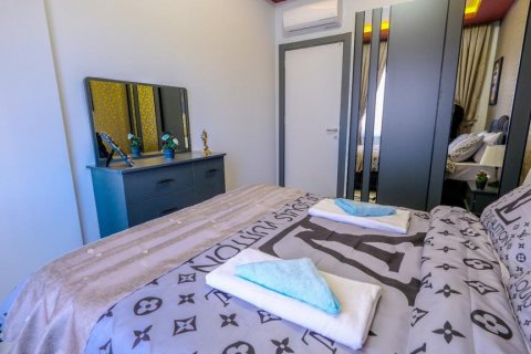 Lägenhet  i Mahmutlar, Antalya, Turkiet Nr. 209053 - 8