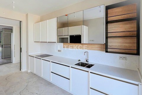 Продажа квартиры в Измире, Турция 1+1, 81м2, №133139 – фото 24