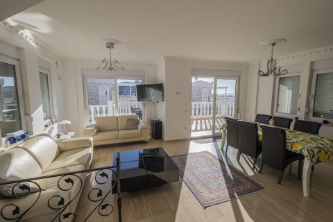 Продажа виллы  в Конаклы, Анталье, Турция 5 комн., 200м2, №207261 – фото 8