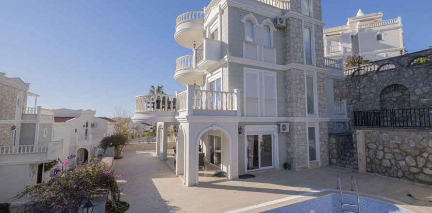 Вилла  5-х ком. в Конаклы, Анталья, Турция №207261