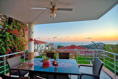 Apartment for sale  in Alanya, Antalya, Turkey, 160m2, No. 207673 – photo 14