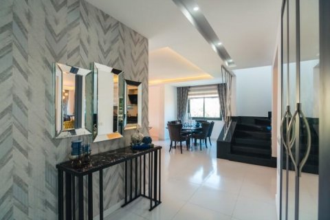 Продажа квартиры в Аланье, Анталье, Турция 4 комн., 270м2, №209753 – фото 3
