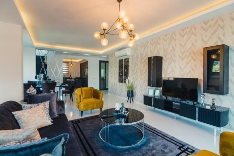 Продажа квартиры в Аланье, Анталье, Турция 4 комн., 270м2, №209753 – фото 1