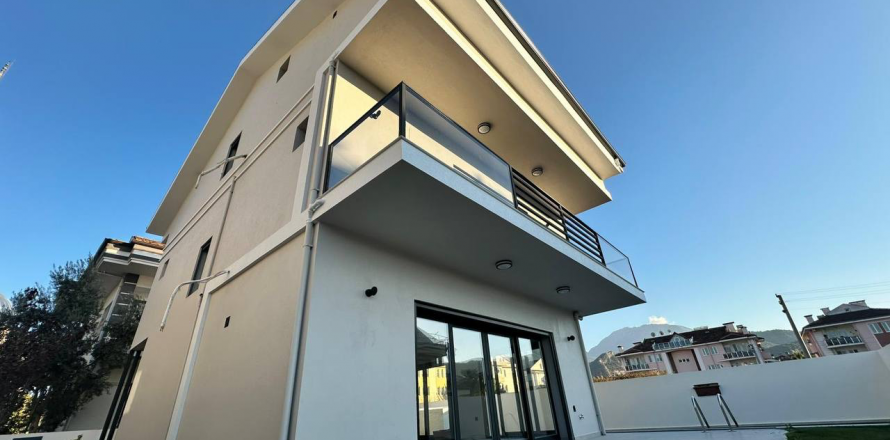 4+1 Villa  i Fethiye, Mugla, Turkiet Nr. 193988