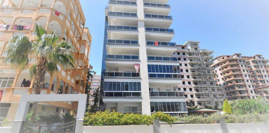 Квартира  2-х ком. в Махмутларе, Анталья, Турция №209685