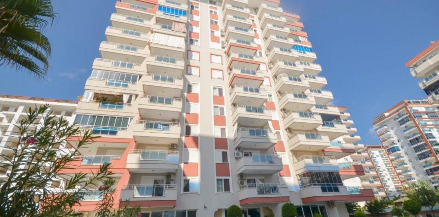 Квартира  3-х ком. в Махмутларе, Анталья, Турция №209688