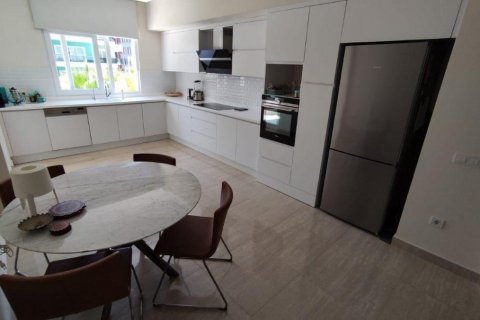 آپارتمان در  Oba ، ترکیه 190 متر مربع.  شماره 209684 - 9