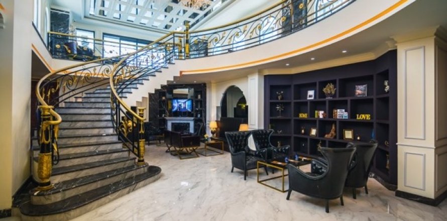 آپارتمان در Antalya ، ترکیه 4 خوابه ، 196 متر مربع. شماره 189273