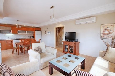 Продажа пентхауса  в Оба, Анталье, Турция 5 комн., 240м2, №207498 – фото 2