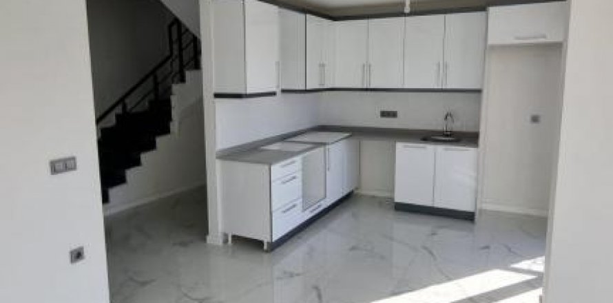 Квартира  3-х ком. в Оба, Анталья, Турция №210293