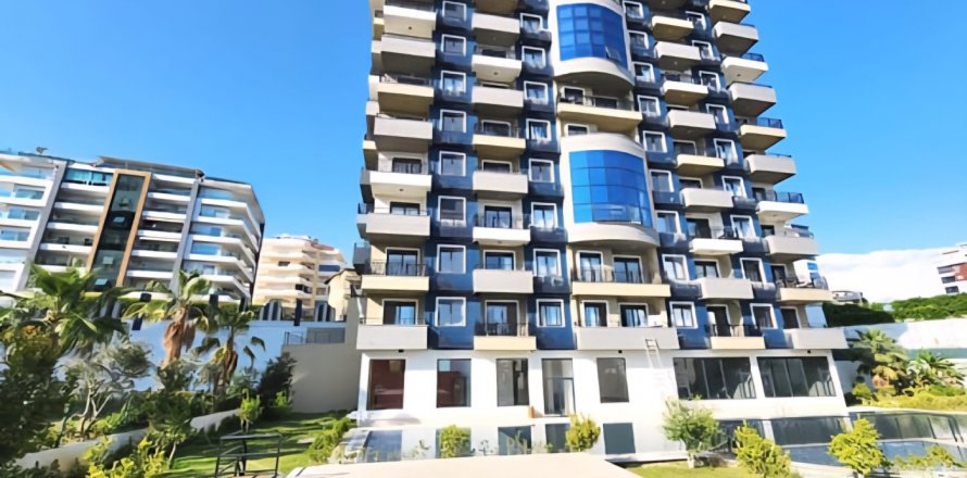 1+1 Apartment  in Avsallar, Antalya, Turkey No. 193910