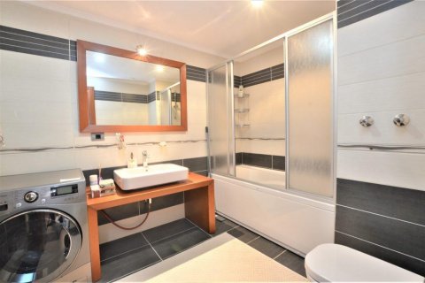 Продажа квартиры  в Аланье, Анталье, Турция 4 комн., 145м2, №208850 – фото 15