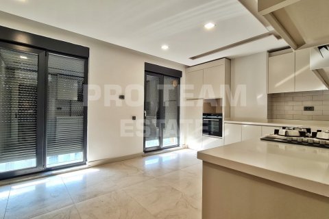 Продажа пентхауса  в Коньяалты, Анталье, Турция 6 комн., 280м2, №190359 – фото 18