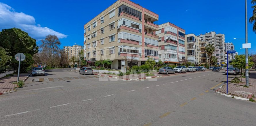 آپارتمان در Lara، Antalya ، ترکیه 160 متر مربع. شماره 190357