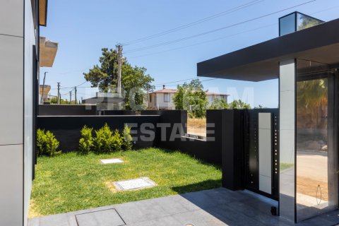 Продажа виллы  в Ларе, Анталье, Турция 6 комн., 275м2, №190352 – фото 3