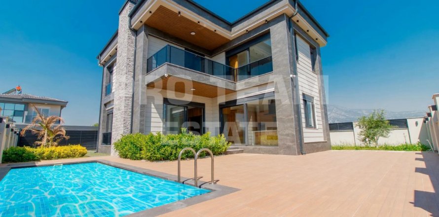 Вилла  5-х ком. в Дёшемеалты, Анталья, Турция №211674