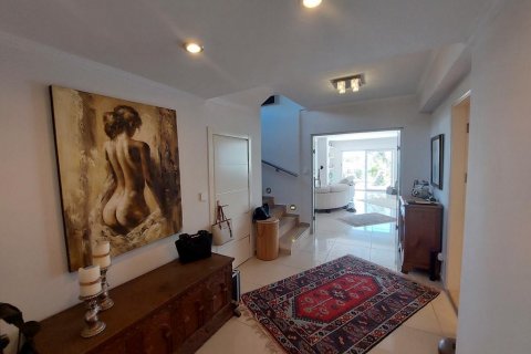 Продажа виллы  в Оба, Анталье, Турция 5 комн., 330м2, №207629 – фото 11