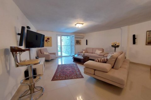 Продажа виллы  в Оба, Анталье, Турция 5 комн., 330м2, №207629 – фото 15