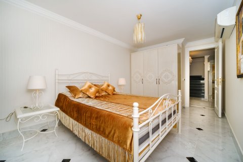 پنت هاس در Oba ، ترکیه 313 متر مربع. شماره 207291 - 23