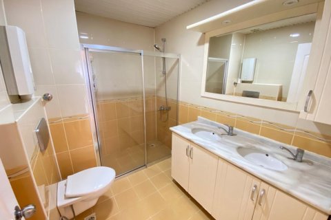 Продажа квартиры  в Махмутларе, Анталье, Турция 3 комн., 135м2, №208817 – фото 15