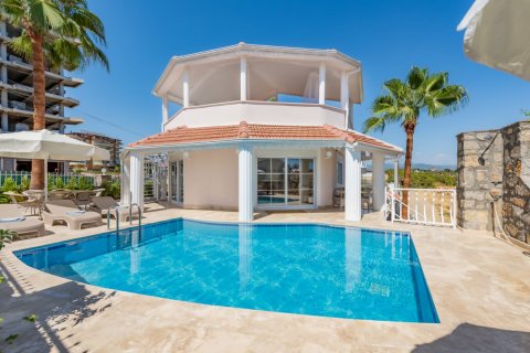 Продажа виллы  в Авсалларе, Анталье, Турция 5 комн., 250м2, №208171 – фото 1