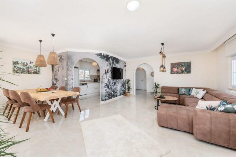 Продажа виллы  в Авсалларе, Анталье, Турция 5 комн., 250м2, №208171 – фото 9