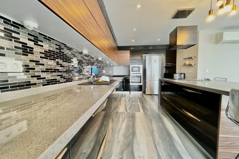 Продажа виллы в Аланье, Анталье, Турция 5 комн., 305м2, №192194 – фото 24