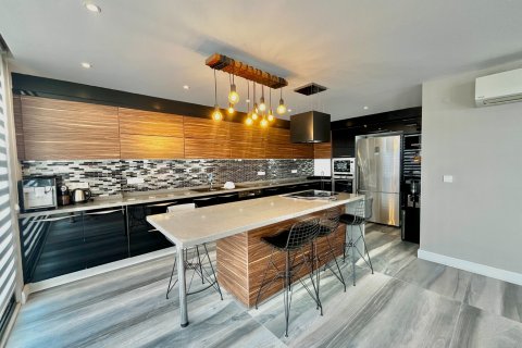 Продажа виллы в Аланье, Анталье, Турция 5 комн., 305м2, №192194 – фото 23