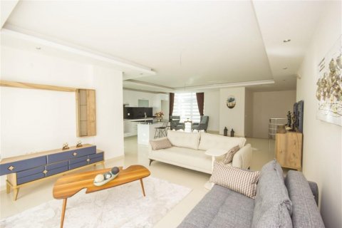 Продажа квартиры в Кестеле, Анталье, Турция 5 комн., 220м2, №208036 – фото 23