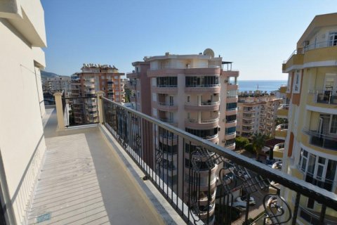 پنت هاس در Mahmutlar ، ترکیه 160 متر مربع. شماره 209176 - 16