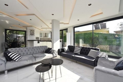 Продажа виллы  в Аланье, Анталье, Турция 4 комн., 240м2, №209177 – фото 9