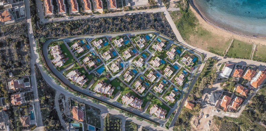 Daire  2+1  Çeşme, İzmir, Türkiye №150159