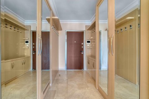 Продажа квартиры  в Кестеле, Анталье, Турция 4 комн., 230м2, №207564 – фото 7