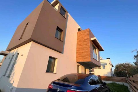 Продажа виллы в Гирне, Северный Кипр 3+1, 180м2, №190796 – фото 1