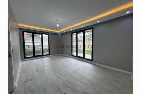 2+1 Leilighet  i Beylikduezue, Istanbul, Tyrkia Nr. 190581 - 4