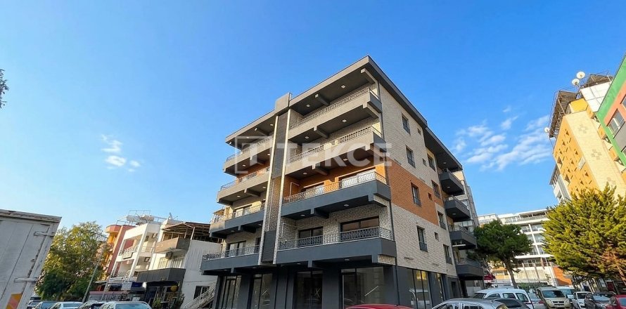 2+1 Leilighet  i Kusadasi, Aydin, Tyrkia Nr. 192453