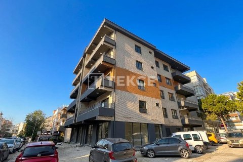 2+1 Leilighet  i Kusadasi, Aydin, Tyrkia Nr. 192453 - 29