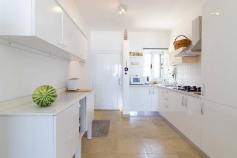 2+1 Lejlighed  i Girne,  Nr. 190972 - 4