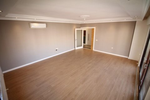 Продажа квартиры  в Аланье, Анталье, Турция 4 комн., 140м2, №208631 – фото 19