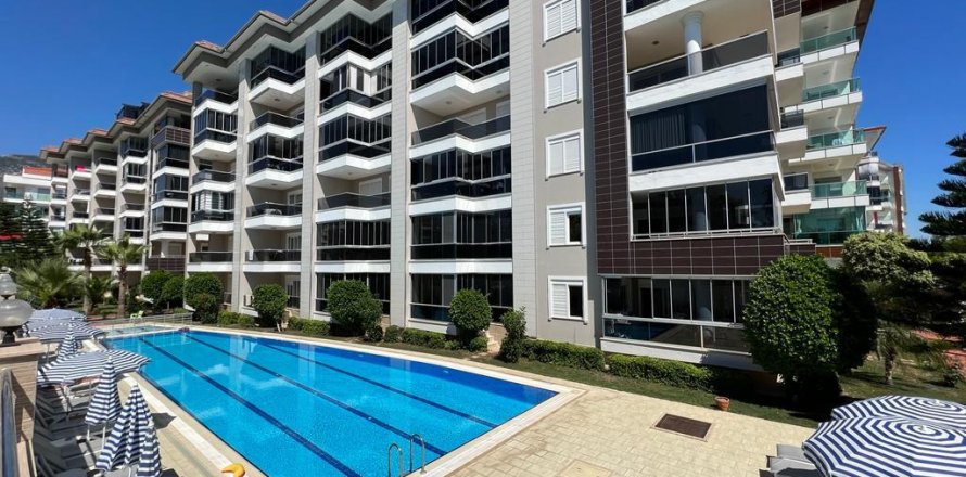 آپارتمان در  Kestel ، ترکیه 135 متر مربع.  شماره 207216