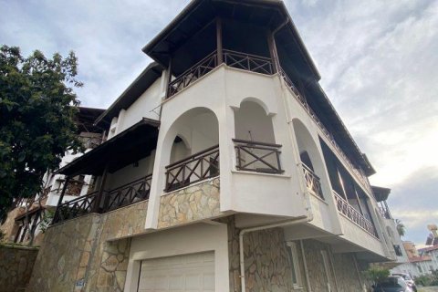 Продажа виллы  в Тосмуре, Аланье, Анталье, Турция 5 комн., 270м2, №207178 – фото 4