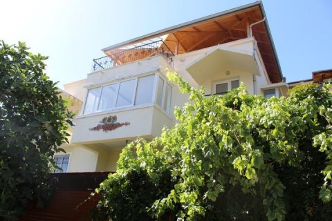 Продажа виллы  в Аланье, Анталье, Турция 6 комн., 450м2, №209924 – фото 1