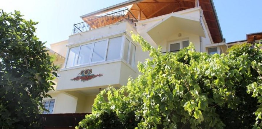 Вилла  6-х ком. в Аланье, Анталья, Турция №209924