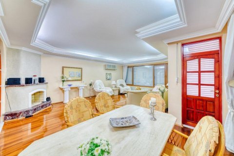 Apartment for sale  in Alanya, Antalya, Turkey, 160m2, No. 207400 – photo 4