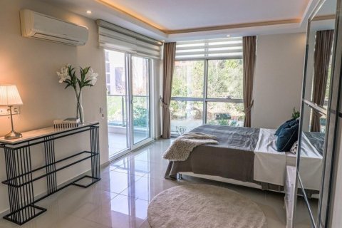 آپارتمان در  Kestel ، ترکیه 120 متر مربع.  شماره 207211 - 22