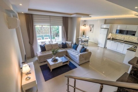 آپارتمان در  Kestel ، ترکیه 120 متر مربع.  شماره 207211 - 18